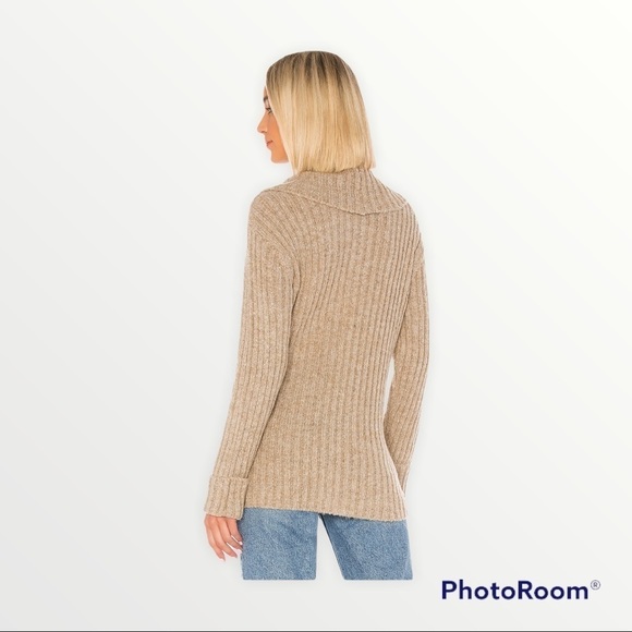 HEARTLOOM x REVOLVE Candace Wrap Chunky Cardigan Sweater, Oat, Size XS - Picture 5 of 11